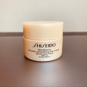 Shiseido benefiance day cream spf 23 30ml